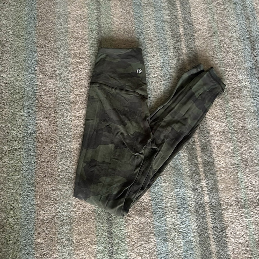 LULULEMON Align 28”